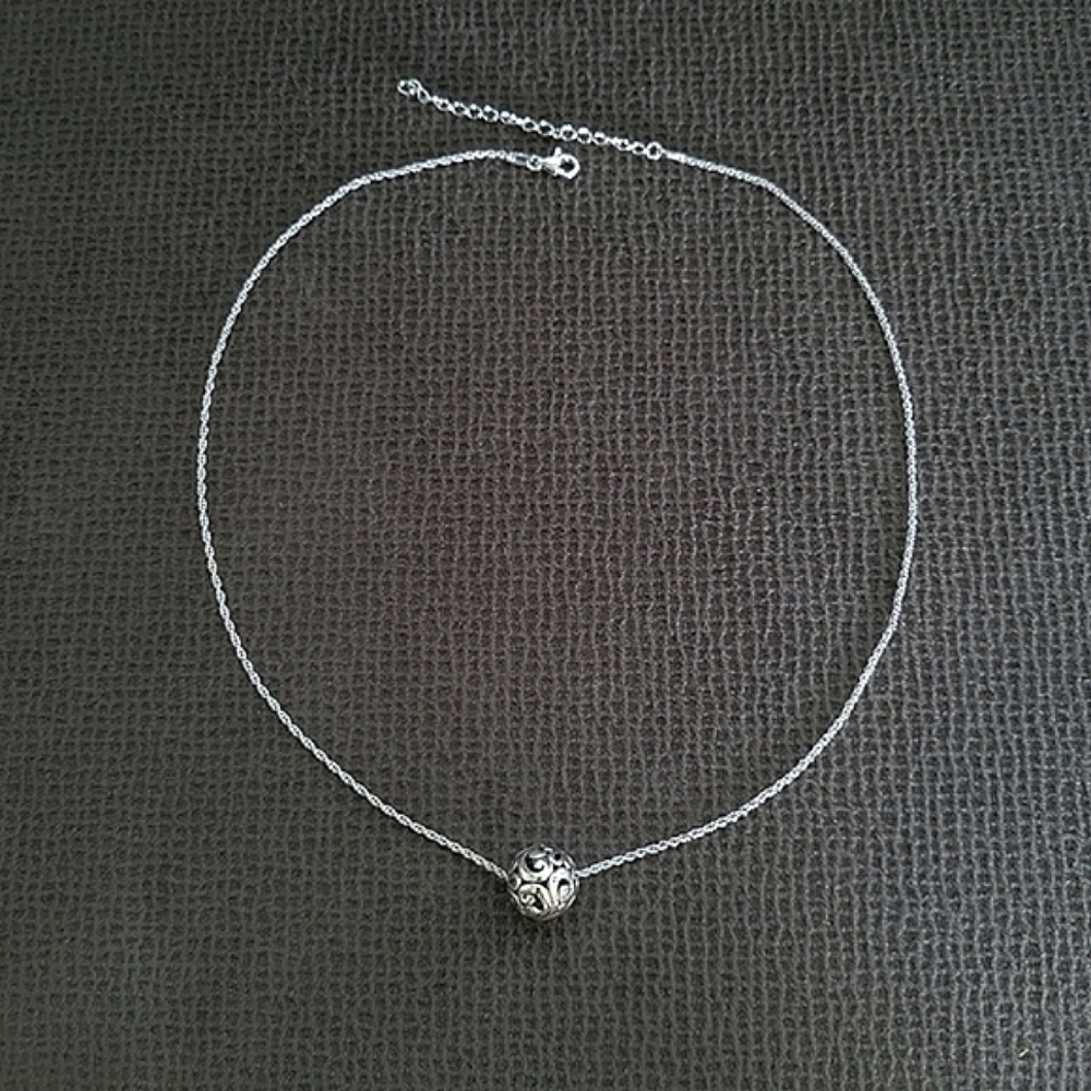 Annika Witt Sterling Silver🤍 Floating🛶 Scroll📜 Ball⚾️ Pendant Necklace - - Picture 2 of 15